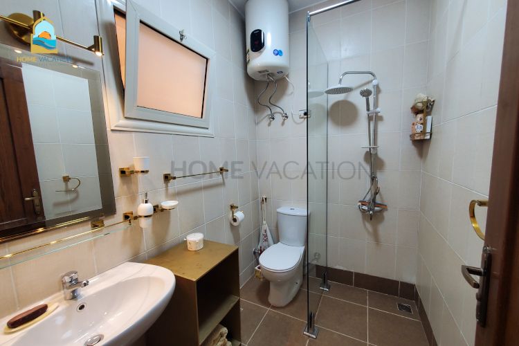 one bedroom furnished apartment makadi heights phase 1 red sea bathroom (2)_847a5_lg